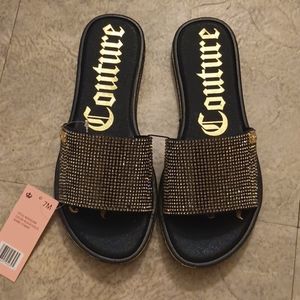 New with tag Juicy Couture flip flops